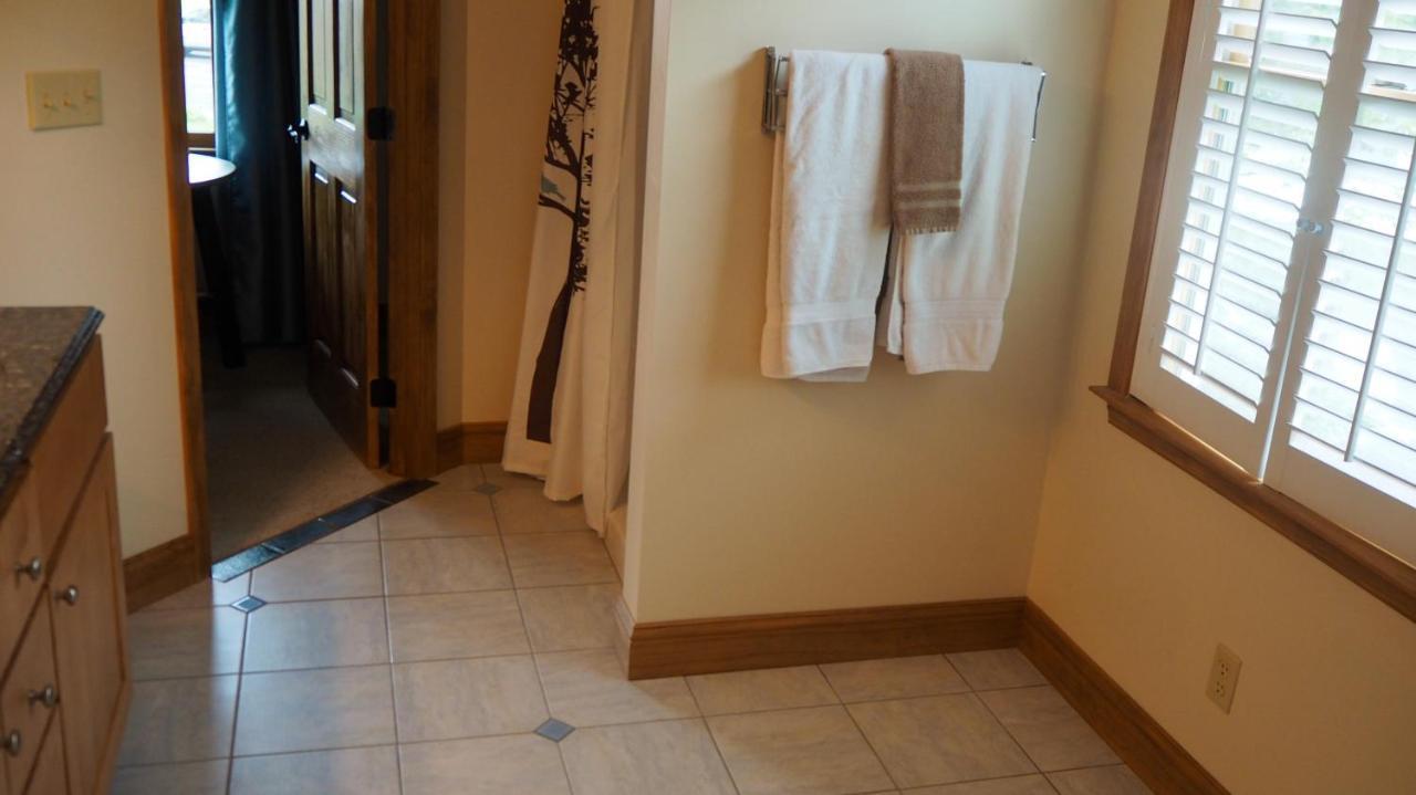 Bedford Landings Bed & Breakfast Moneta Luaran gambar