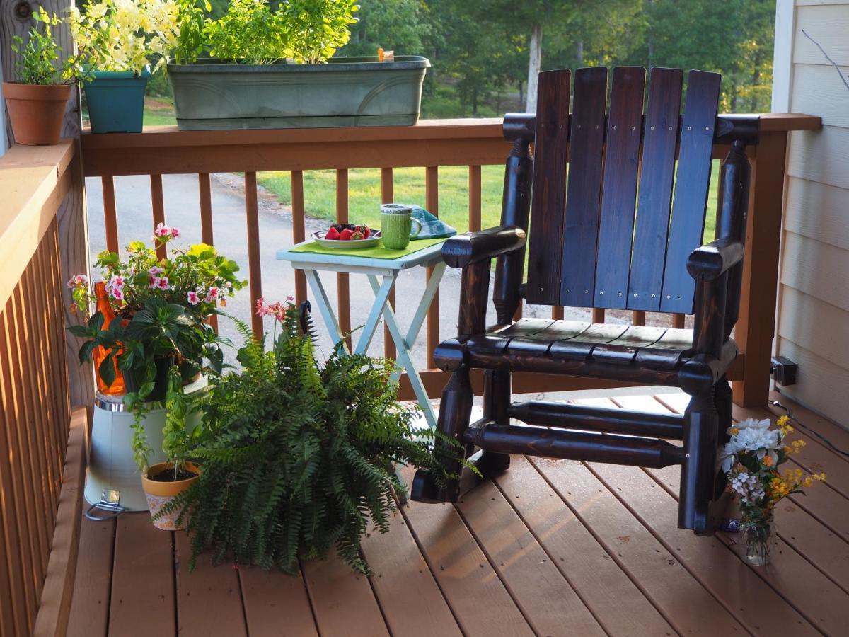 Bedford Landings Bed & Breakfast Moneta Luaran gambar